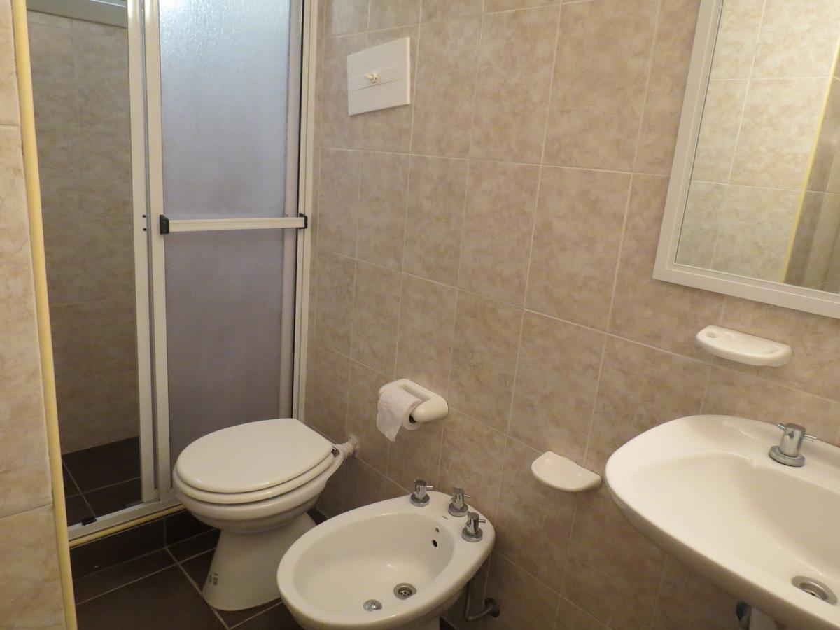 נקוצ'אה Hotel Trocadero מראה חיצוני תמונה
