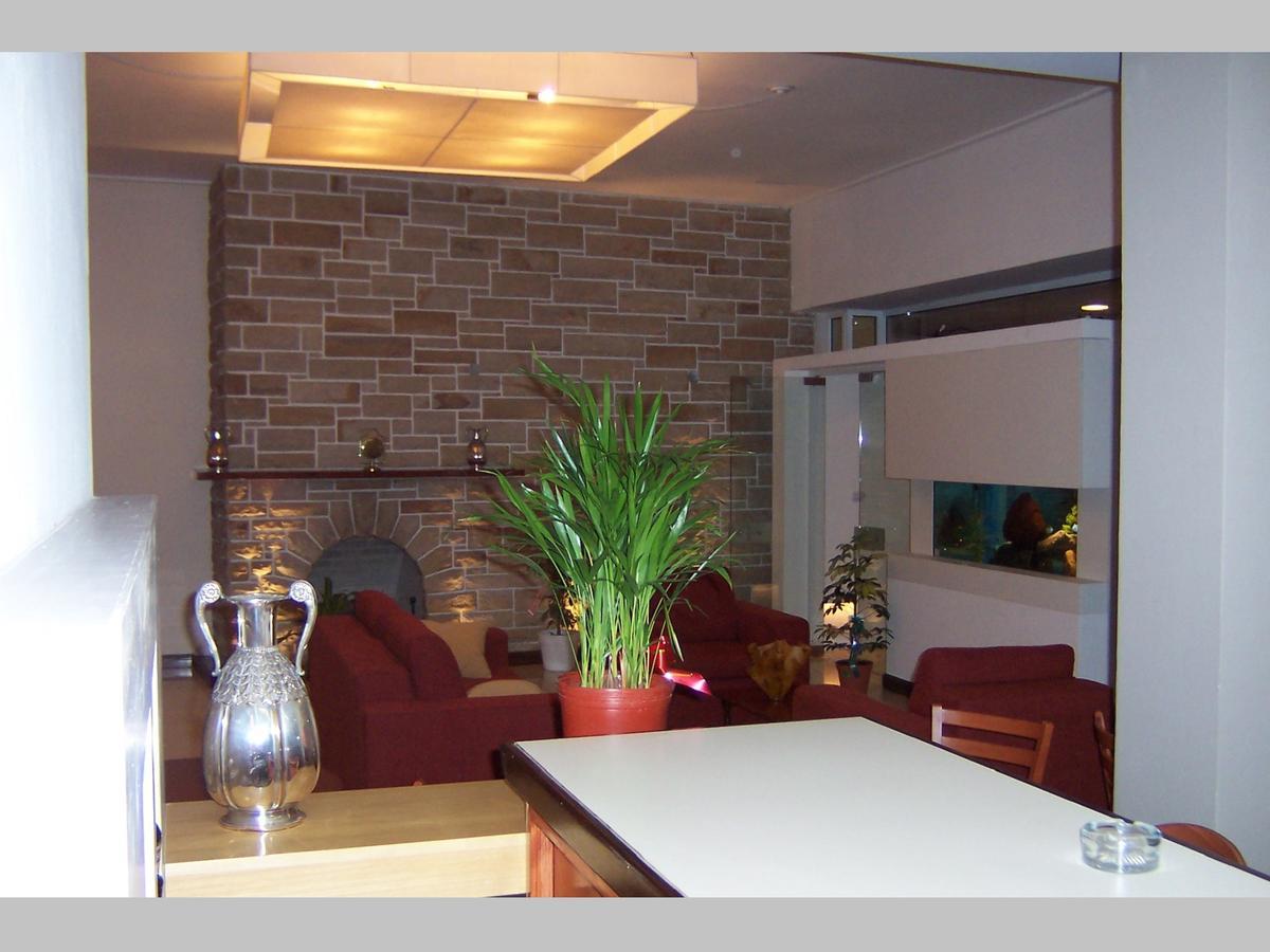 נקוצ'אה Hotel Trocadero מראה חיצוני תמונה