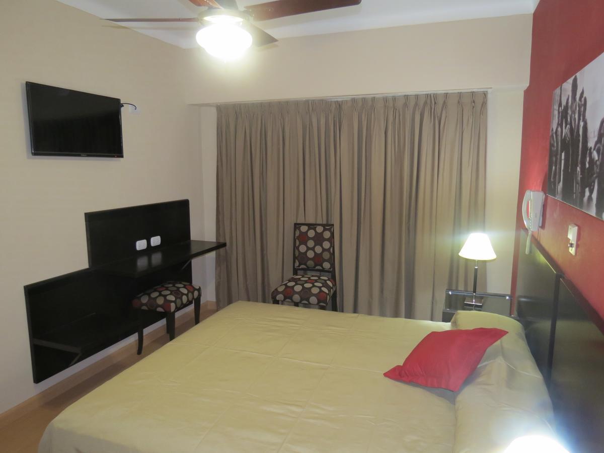 נקוצ'אה Hotel Trocadero מראה חיצוני תמונה