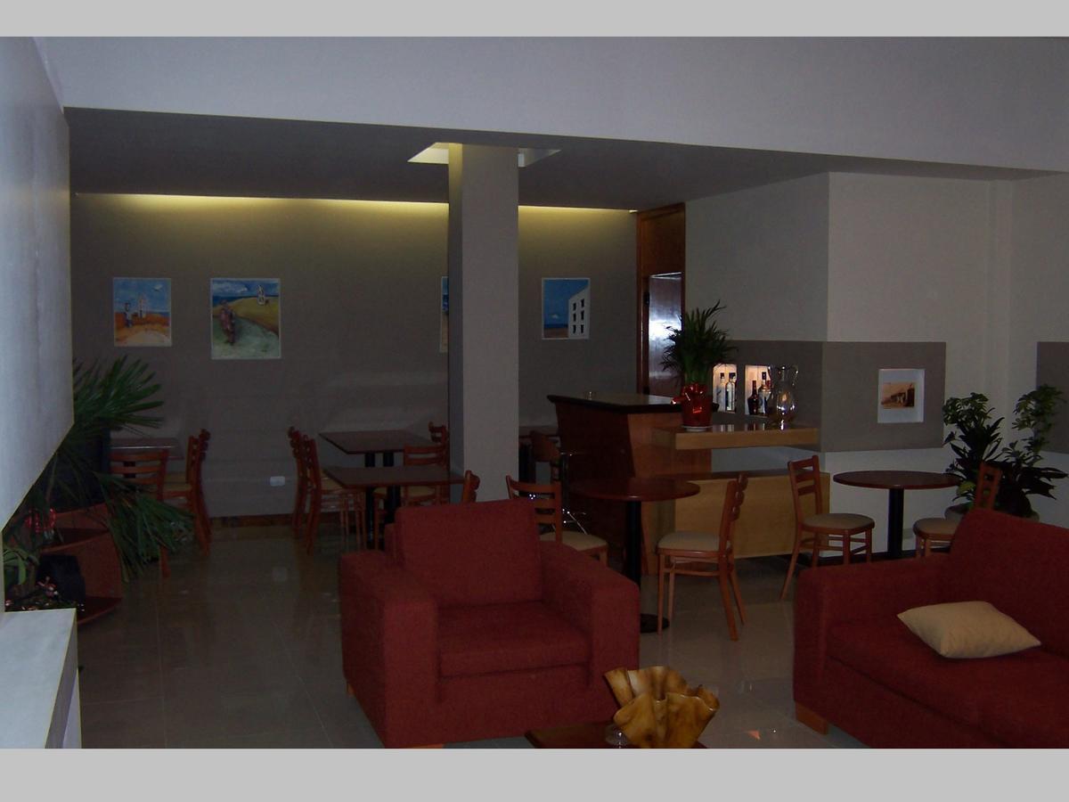 נקוצ'אה Hotel Trocadero מראה חיצוני תמונה