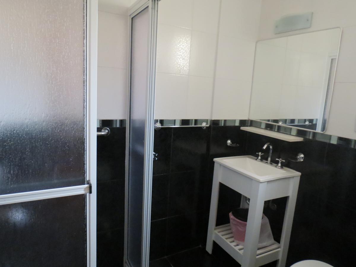 נקוצ'אה Hotel Trocadero מראה חיצוני תמונה